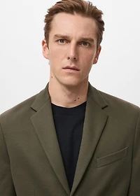 Slim-fit textured jacket