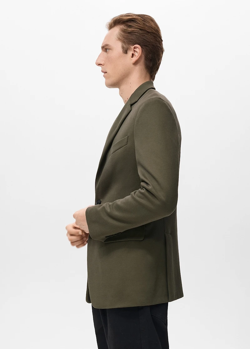Slim-fit textured jacket