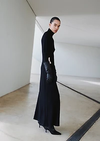 Turtleneck dress with brooch