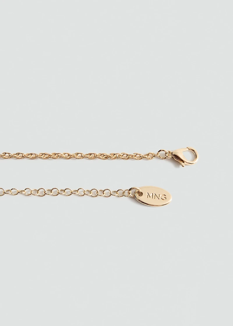 Drop pendant necklace