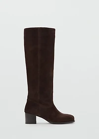 Heel suede boots