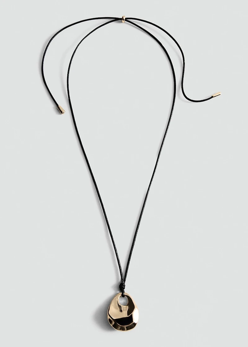 Metal pendant necklace