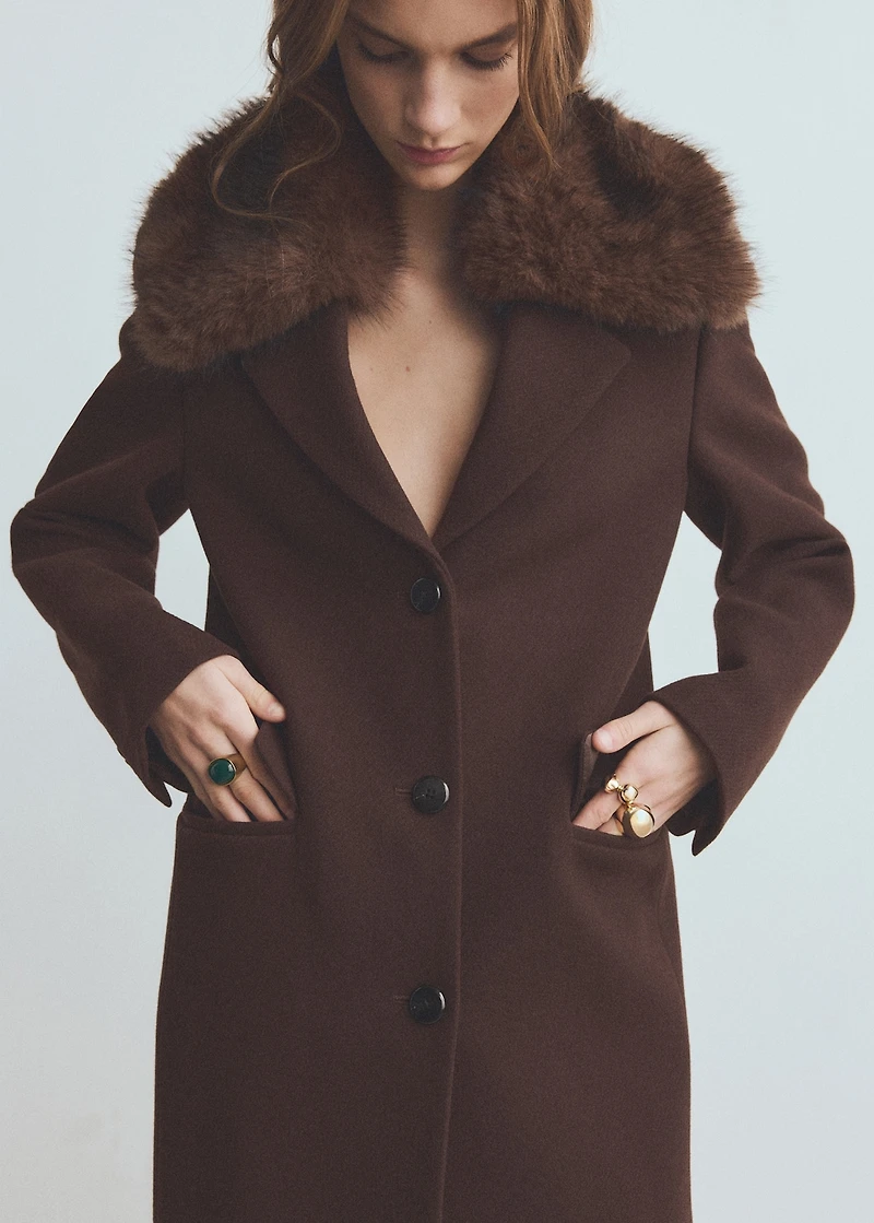 Wool coat with fur collar