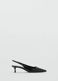 Croc-effect heeled shoes