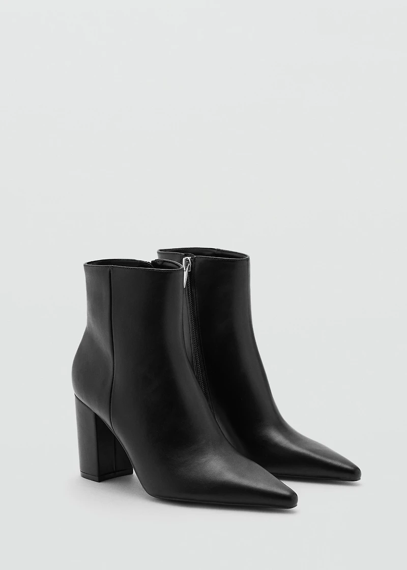 Ankle boots with block heel