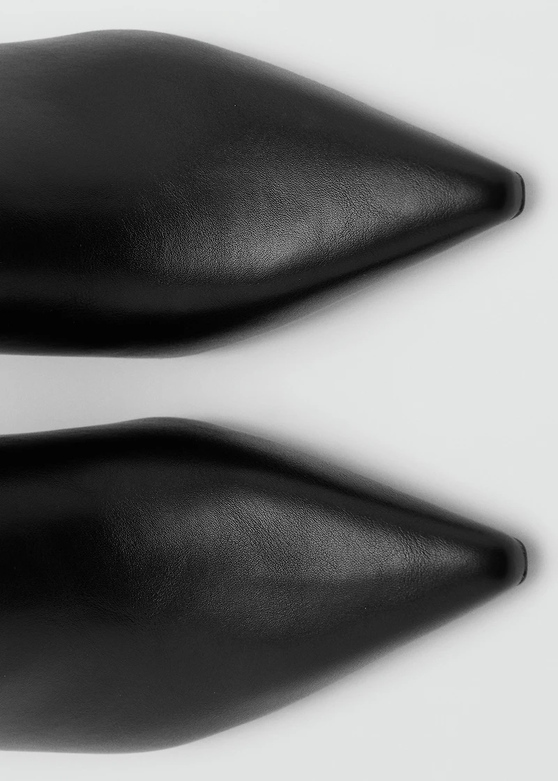 Ankle boots with block heel