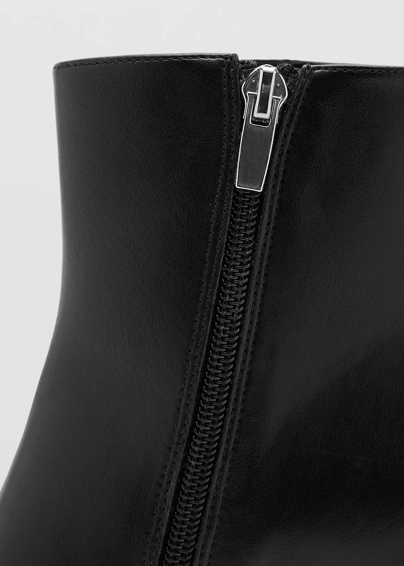 Ankle boots with block heel