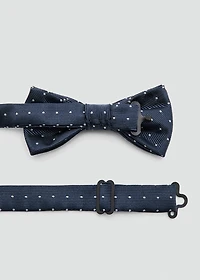 Polka-dots bow tie