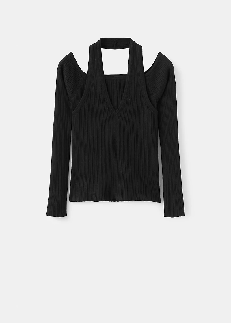 Long-sleeved halter-neck top