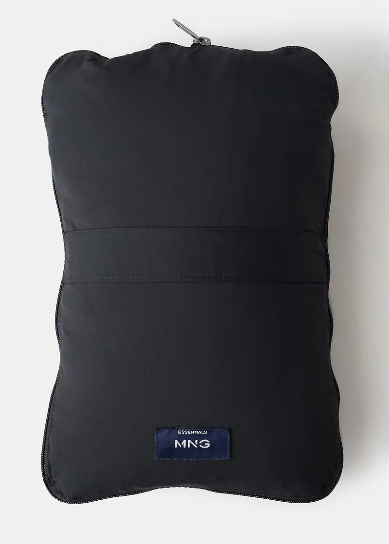 Quilted vest with down and feather filling