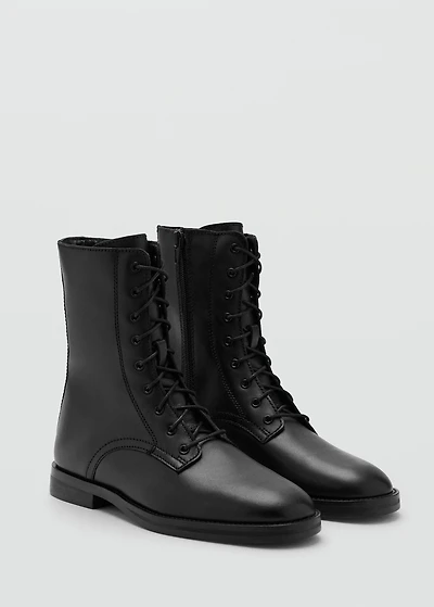 Lace-up leather ankle boots