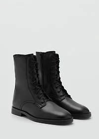 Lace-up leather ankle boots