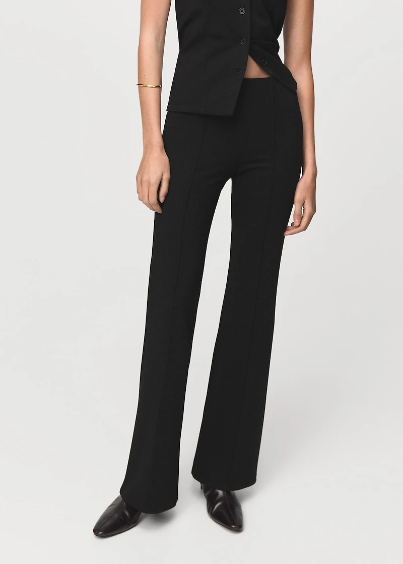 Leggings with seam detail