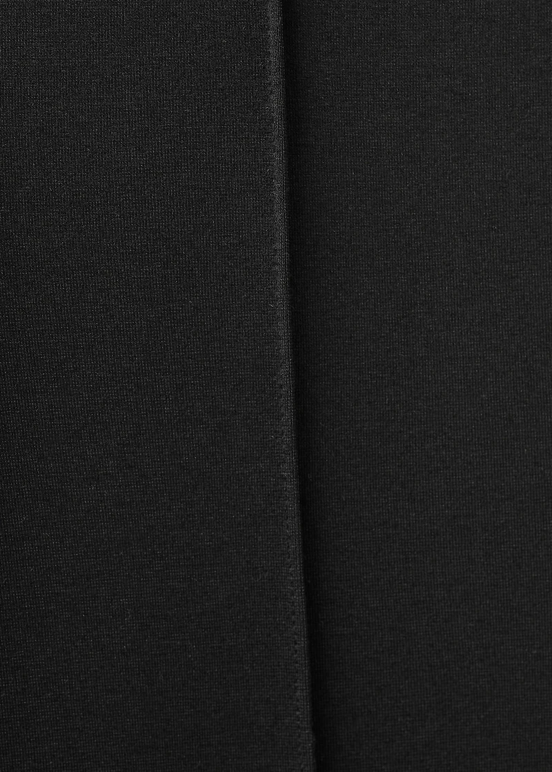 Leggings with seam detail