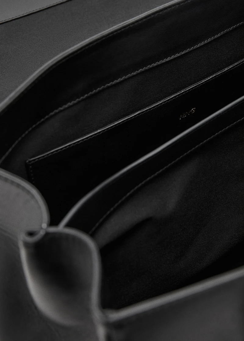 Leather shopper bag with charms