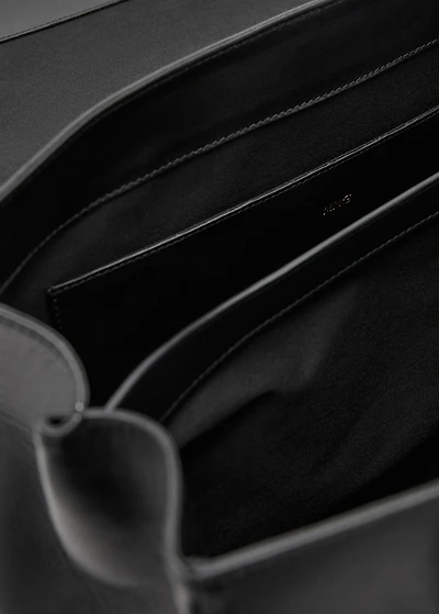 Leather shopper bag with charms