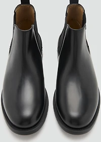 Leather chelsea boots