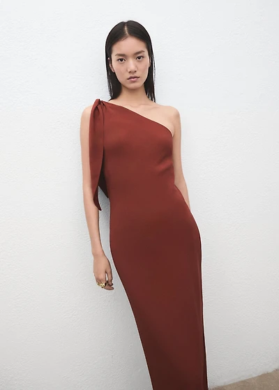 Asymmetrical dress with knot strap