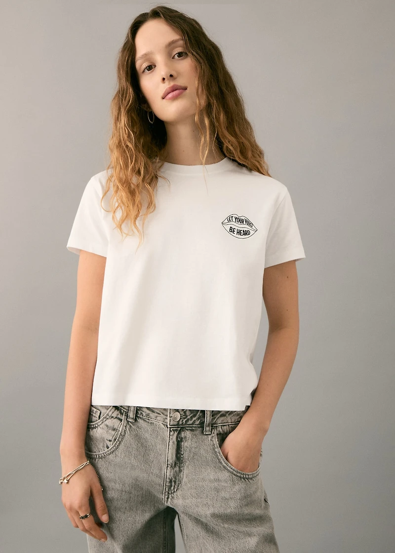 Embroidered short-sleeved t-shirt