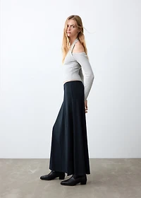 Knitted long skirt with seam detail