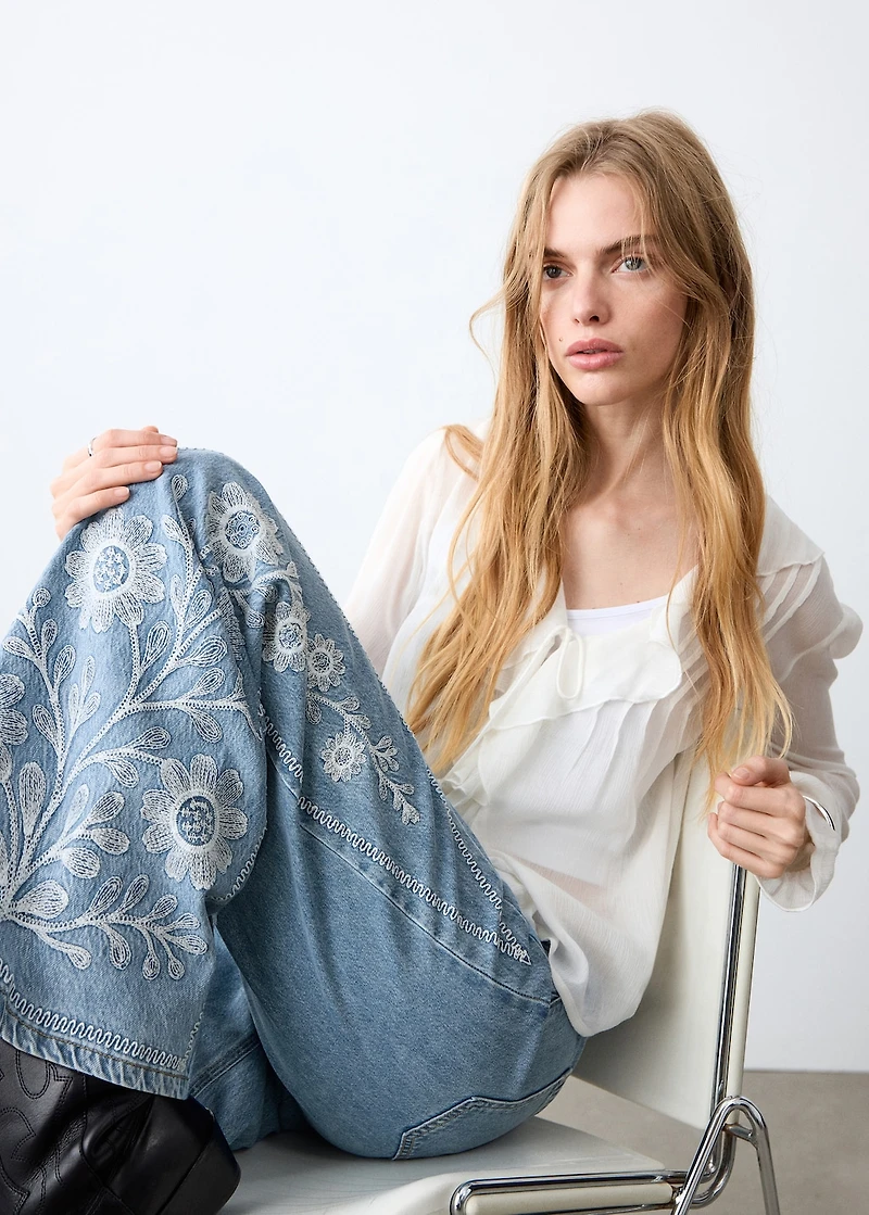 Flower-embroidered wide leg jeans
