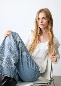 Flower-embroidered wide leg jeans