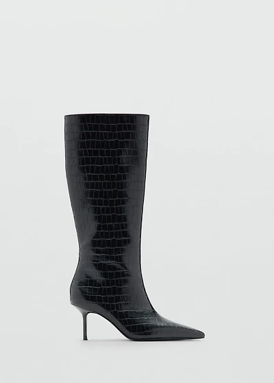 Croc-effect boots