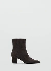 Ankle boot with block heel