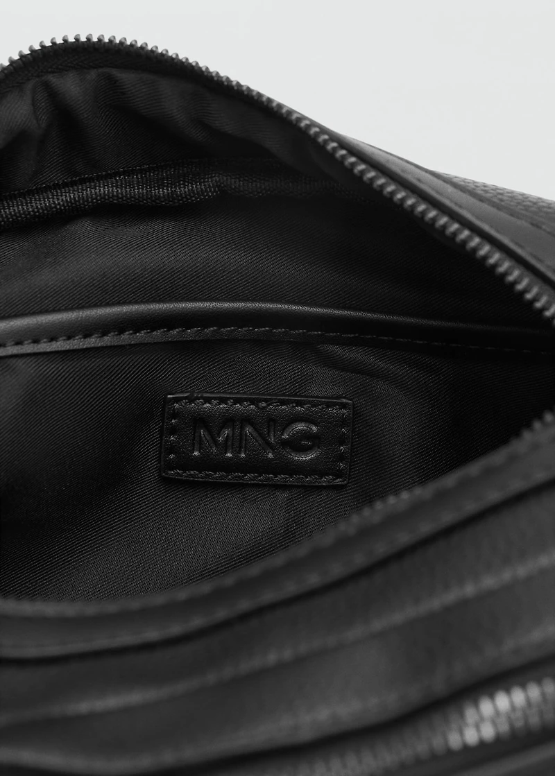 Zipped pebbled cosmetic bag