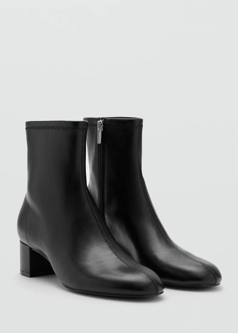 Round-toe block-heel ankle boots