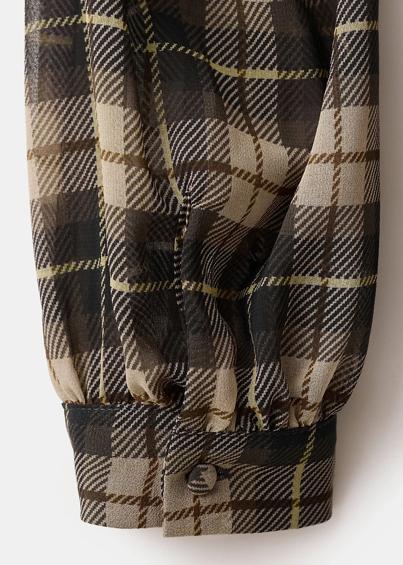 Blouse with check pattern and foulard collar