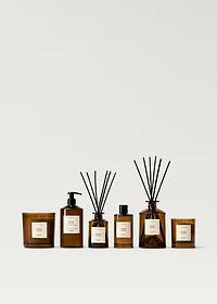 NOMAD SUEDE scented candle g