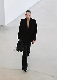 Straight suit jacket with lapel pockets