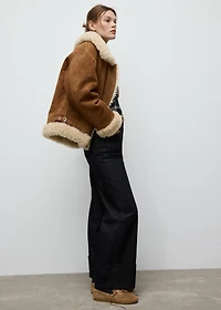 Deck shoes with laces