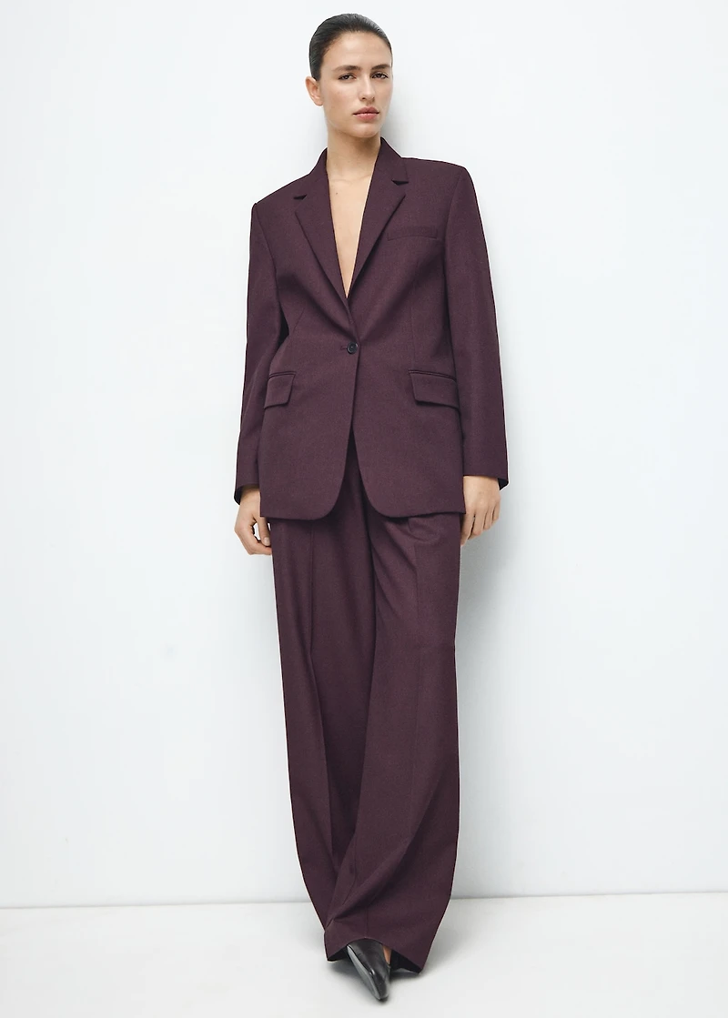 Straight suit jacket with lapel pockets
