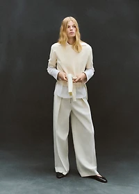 Short-sleeved wool sweater