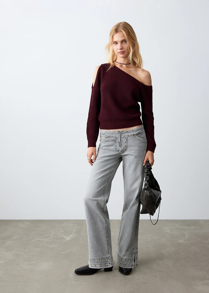 Asymmetrical sweater with shoulder opening