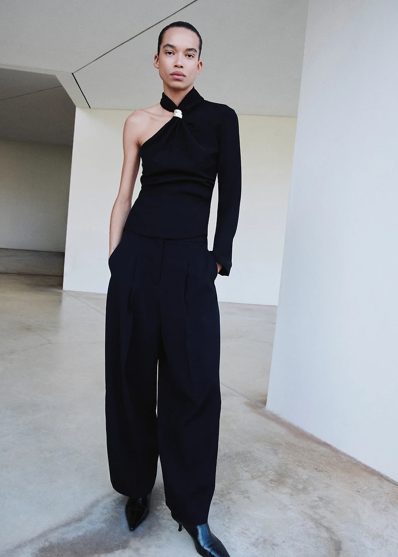 Asymmetrical blouse with metallic detail