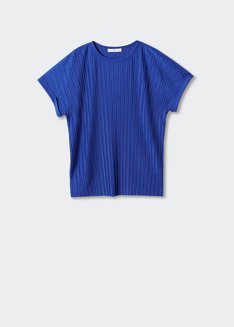 Short-sleeved pleated t-shirt