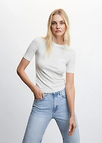 Round-neck t-shirt with pocket