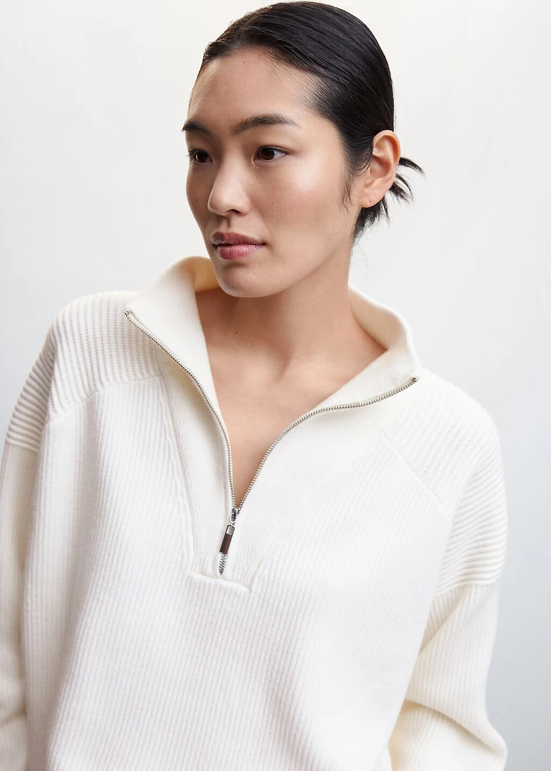 High neck sweater with zip