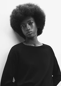 Fine-knit crew-neck sweater