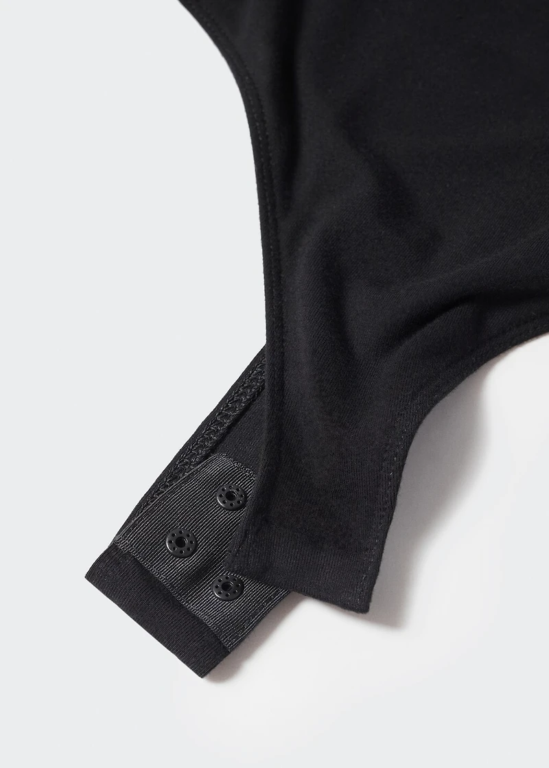 Short sleeve bodysuit