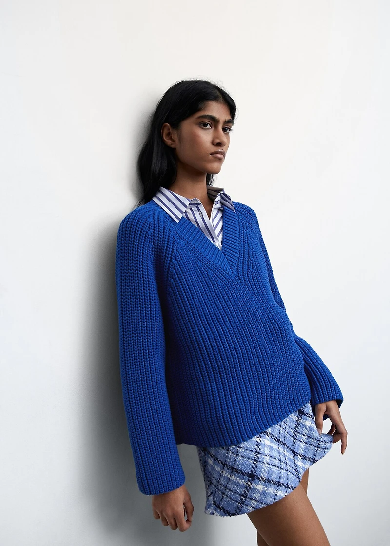 Chunky-knit V-neck sweater