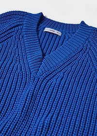 Chunky-knit V-neck sweater
