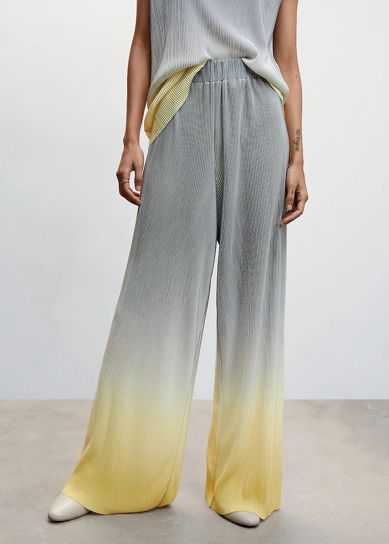 Pleated palazzo pants