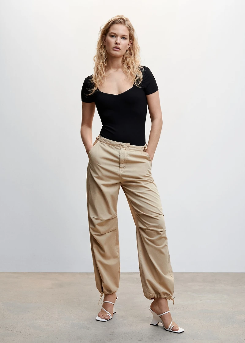 Short sleeve bodysuit