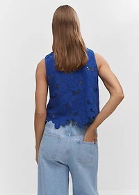 Embroidered blouse with lace accents