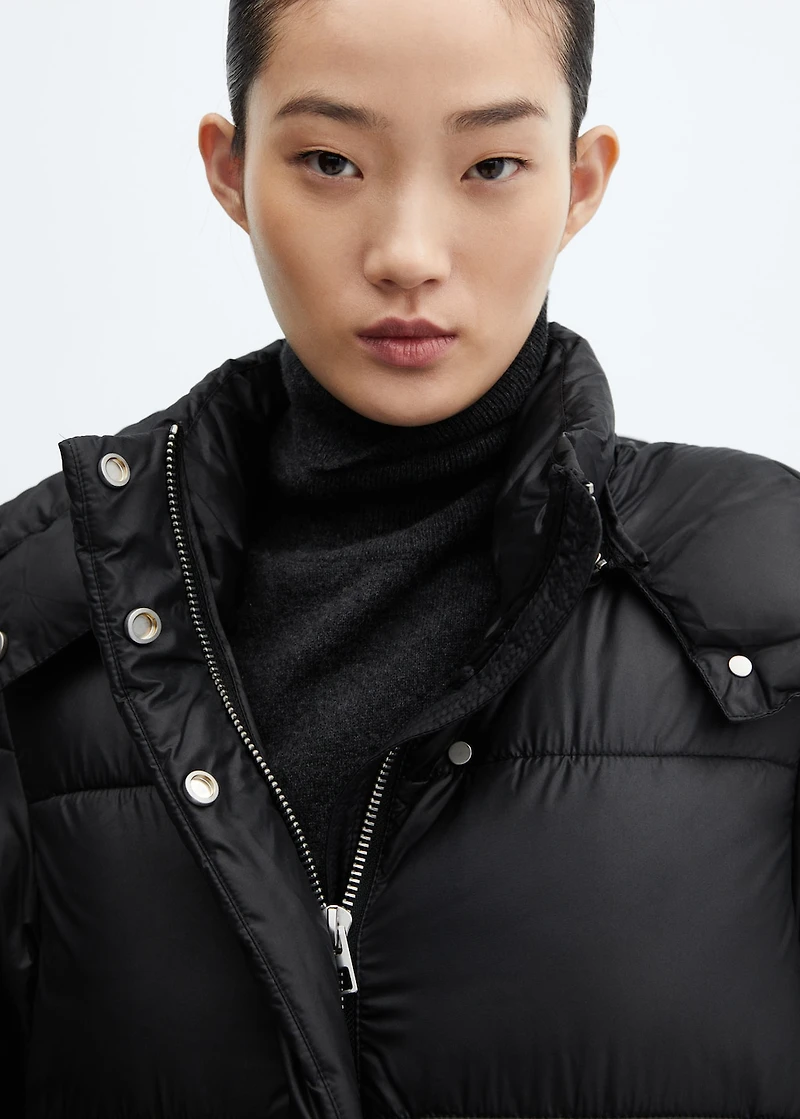 Water-repellent hood puffer coat