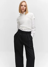 Wide leg pleated pants